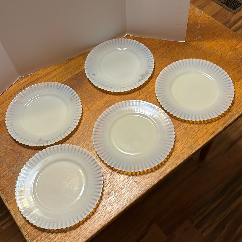 1930’s MacBeth Evans monax petalware 8” translucent uranium glass lot (5) plates